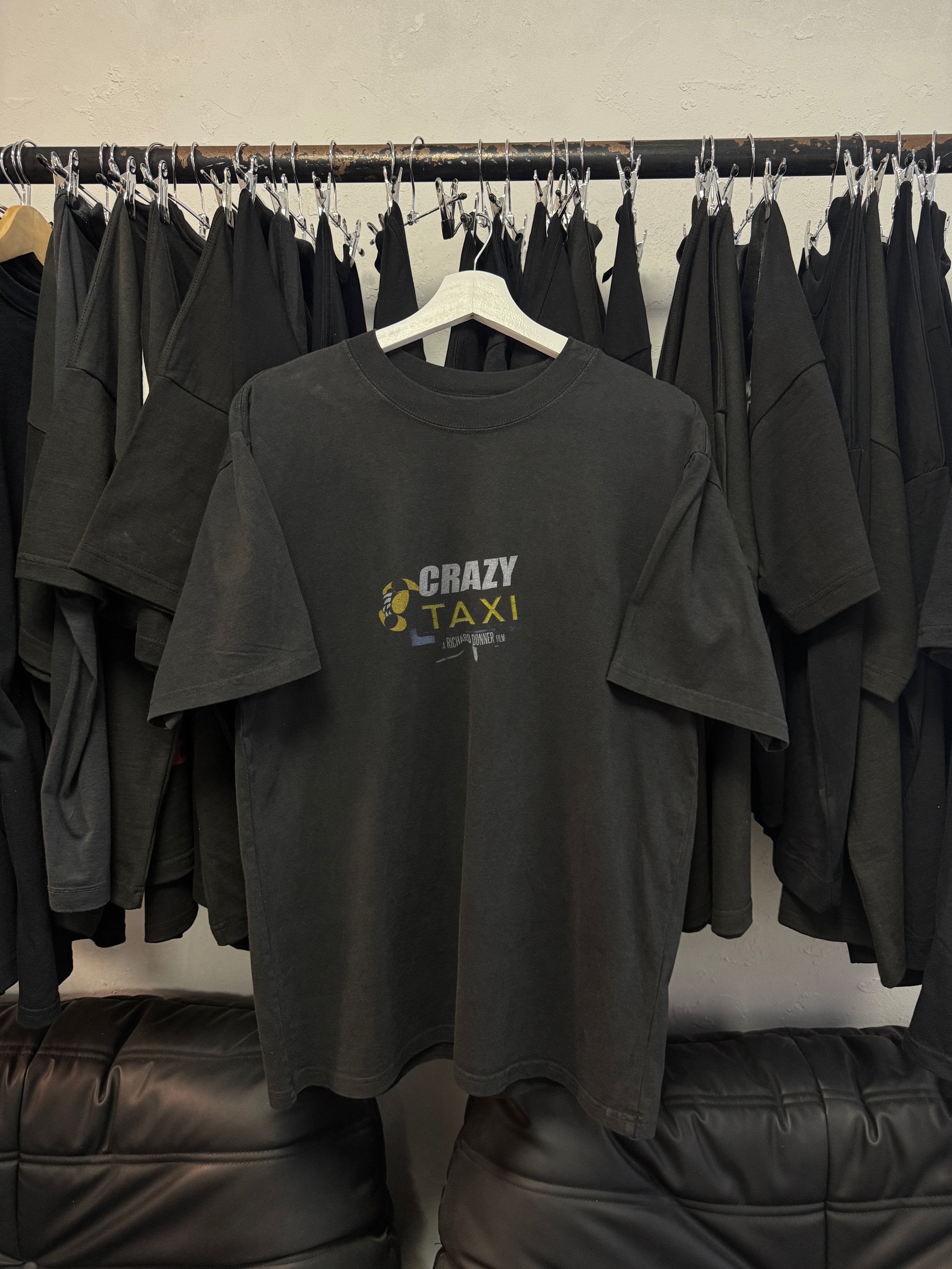 2000's Crazy Taxi vintage black graphic t-shirt