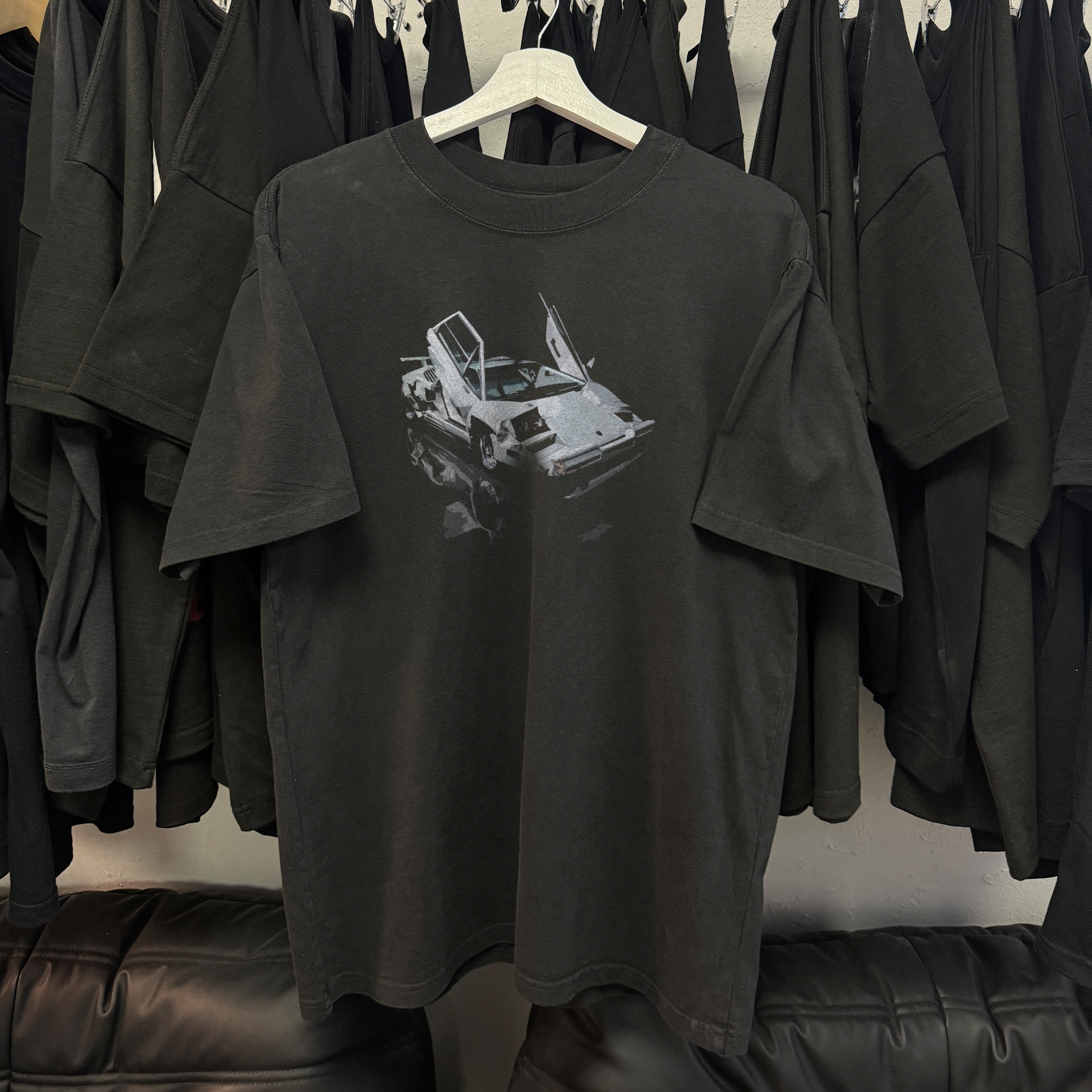 Vintage 2000s Wolf of Wall Street Lamborghini Countach graphic black t-shirt, retro movie / film posterboy streetwear tee